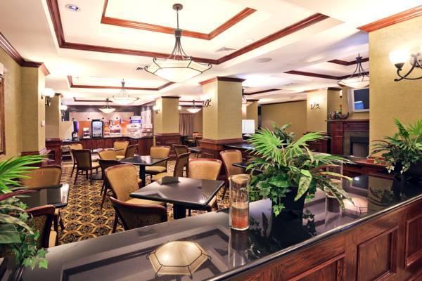 Holiday Inn Express Hotel & Suites Shawnee I-40 By Ihg Εξωτερικό φωτογραφία